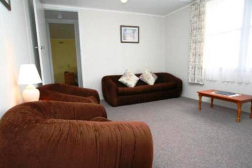 Greengate Cottages Strahan Room photo